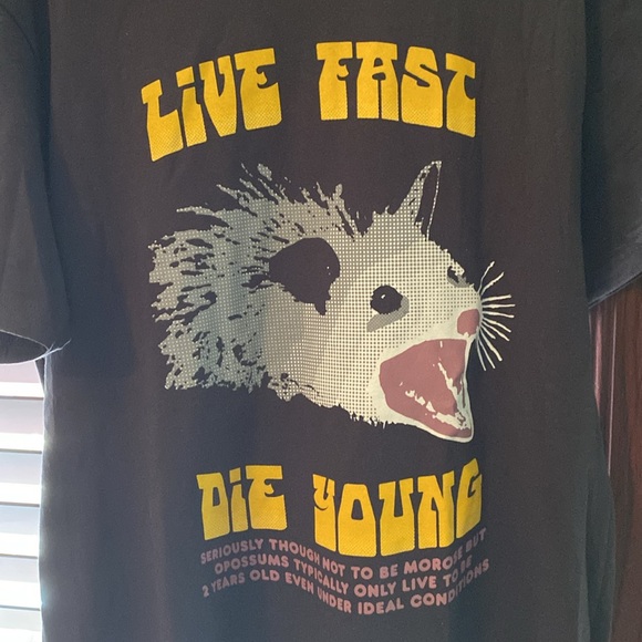 Live Fast Die Young Opossum Tee - Picture 4 of 6